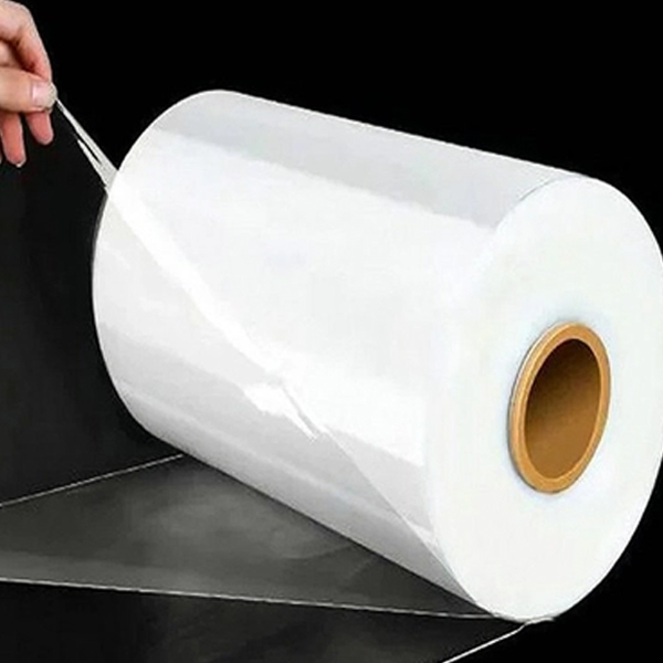 Bahan POF Kustom Centerfold Polyolefin Shrink Fim Kemasan Plastik Gulungan Untuk Minuman